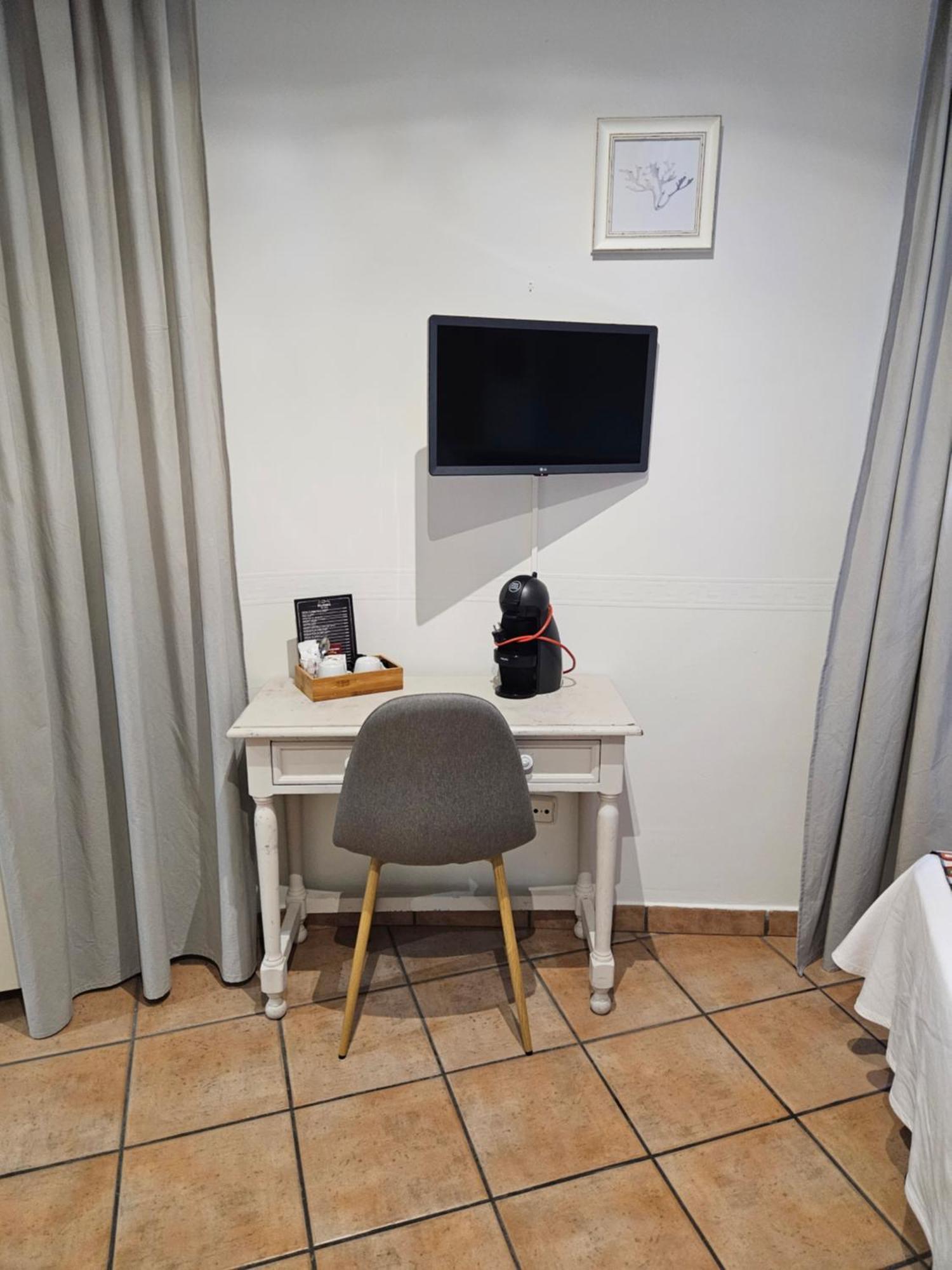 Hostal La Campana Toledo Dış mekan fotoğraf