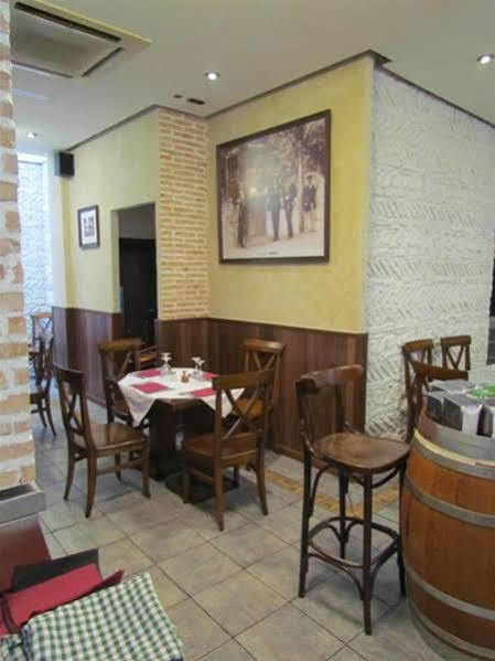 Hostal La Campana Toledo Dış mekan fotoğraf